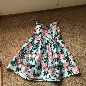 Chi Chi London Curve off the shoulder dress